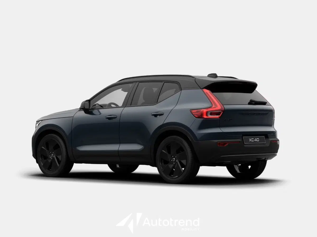Volvo XC40 usata a Bari (3)