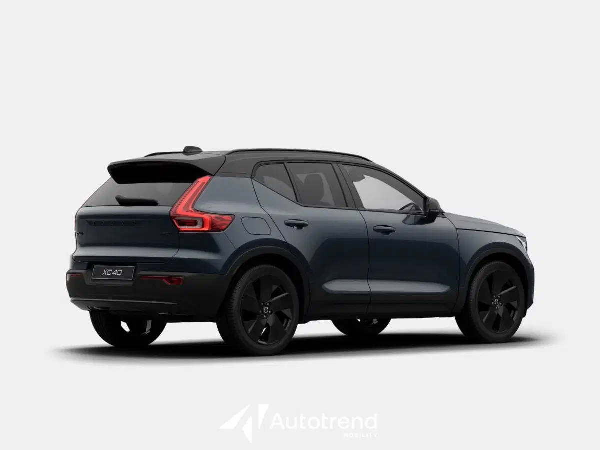 Volvo XC40 usata a Bari (5)