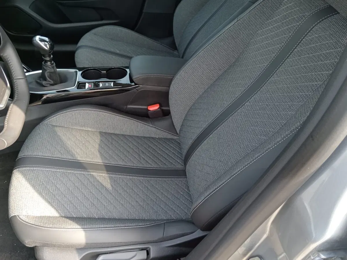Peugeot 208 usata a Alessandria (11)