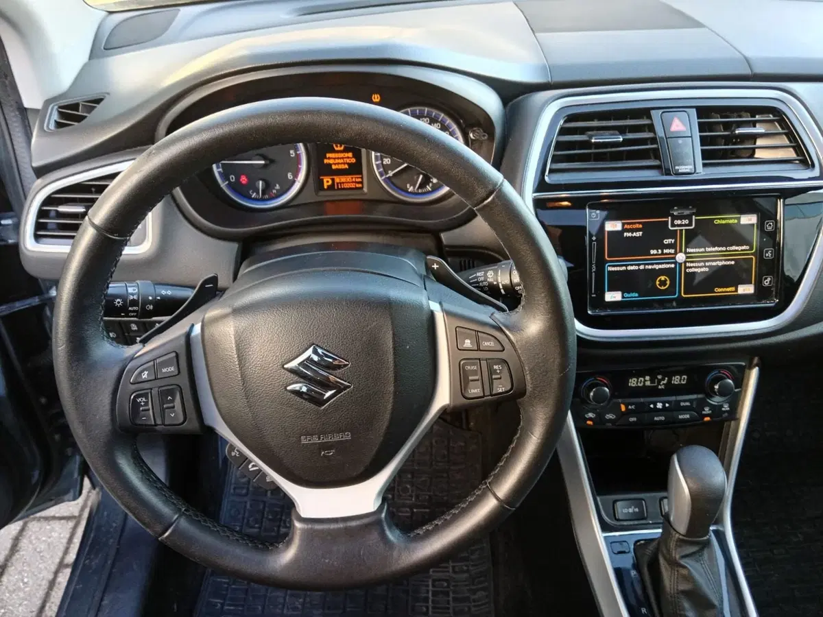 Suzuki S-Cross usata a Alessandria (16)