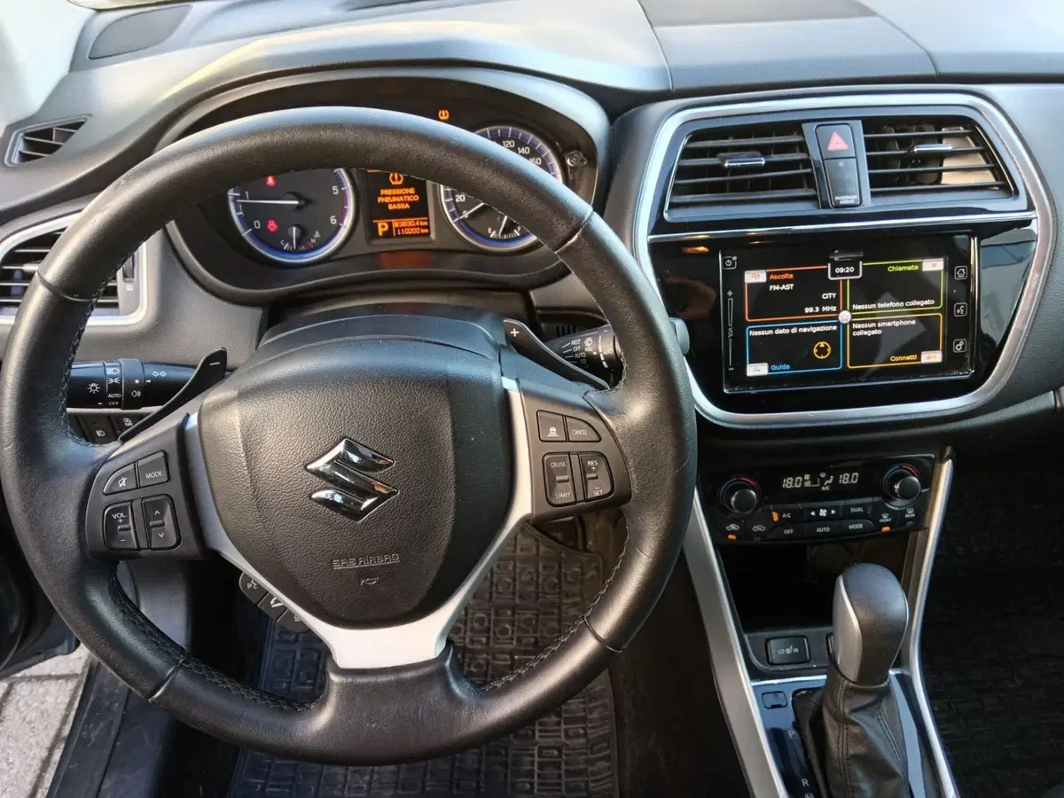 Suzuki S-Cross usata a Alessandria (17)