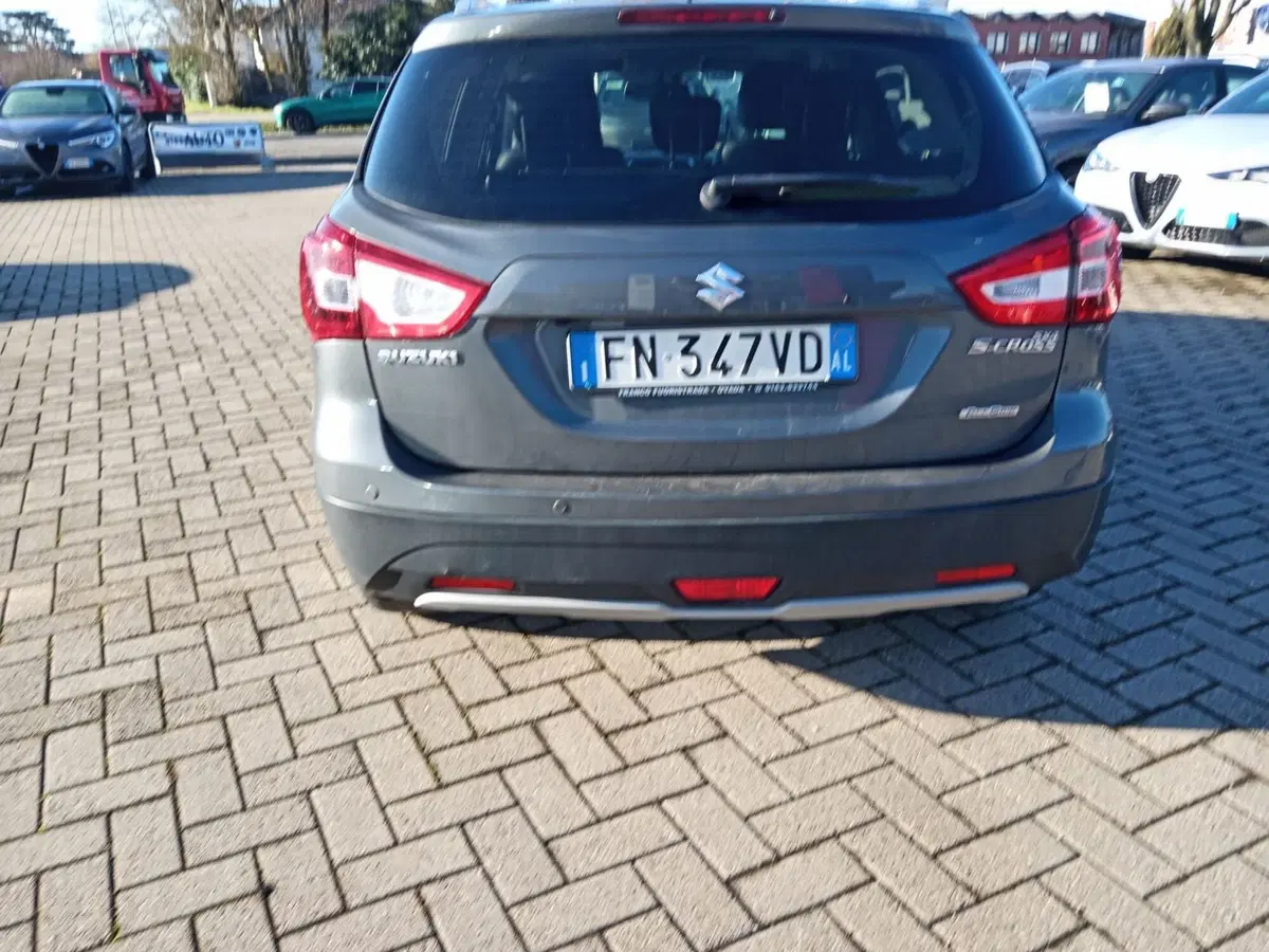 Suzuki S-Cross usata a Alessandria (6)