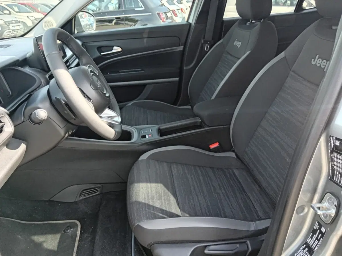Jeep Avenger usata a Alessandria (6)