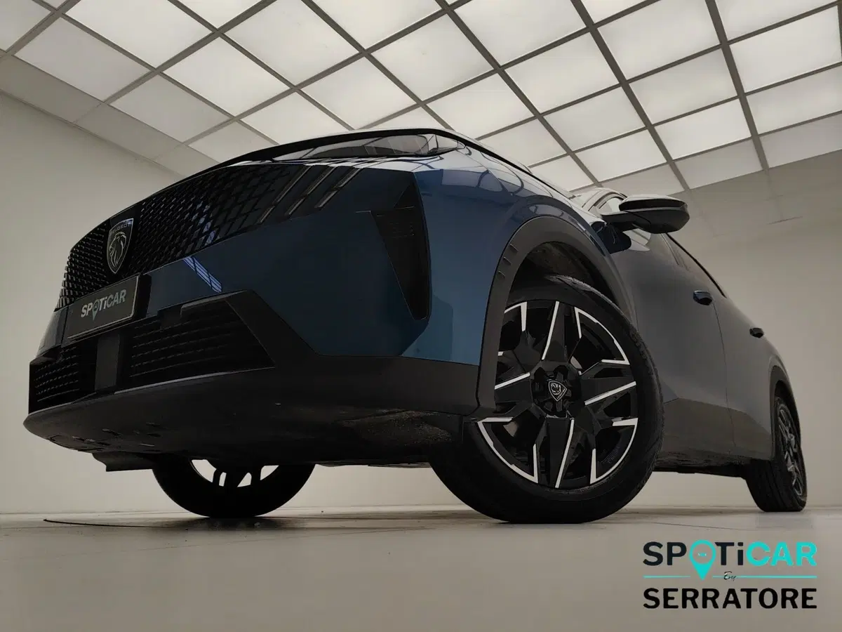 Peugeot 5008 usata a Como (14)