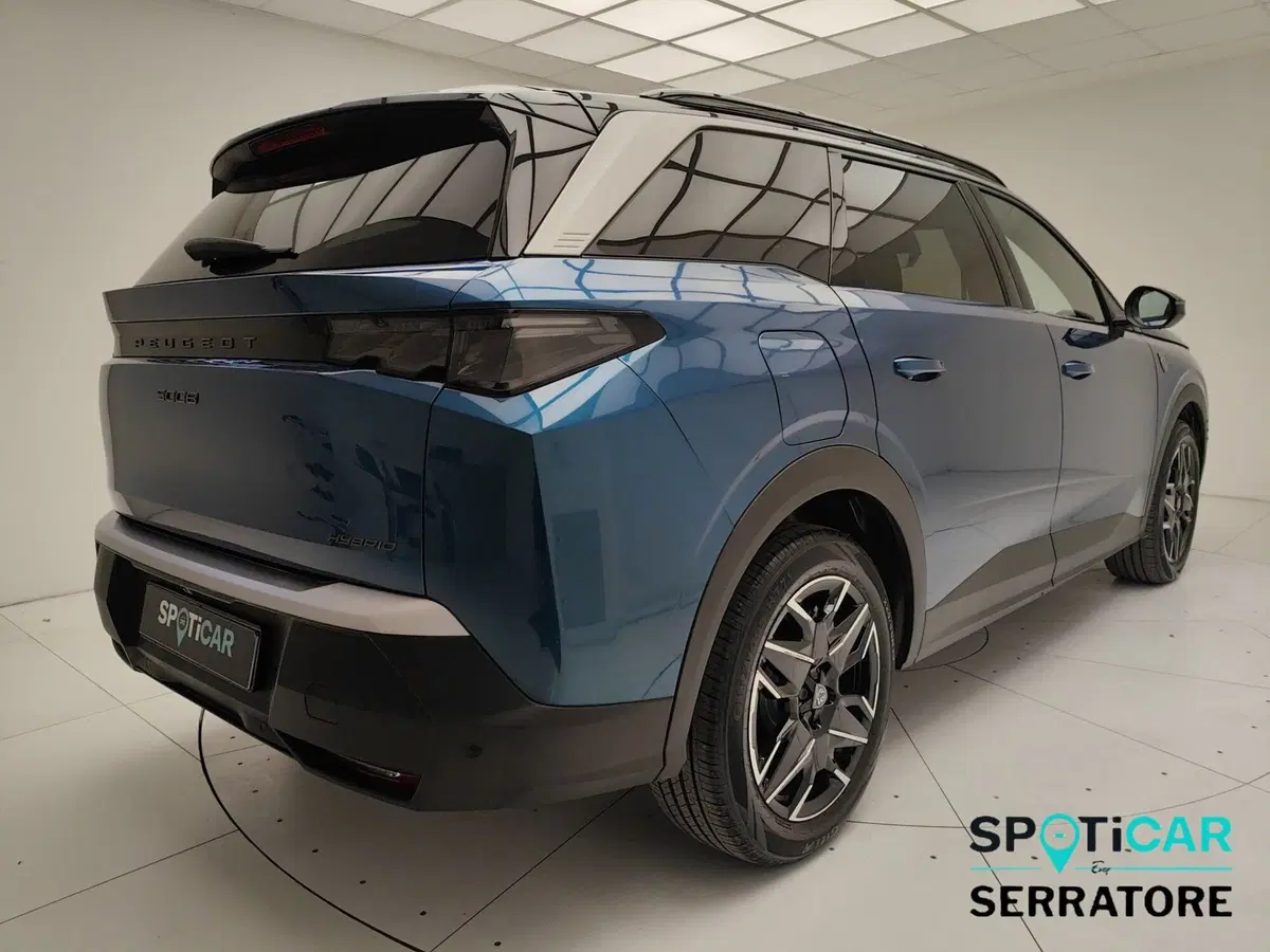 Peugeot 5008 usata a Como (6)