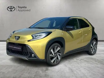 Toyota Aygo X 1.0 VVT-i 72 CV 5 porte Limited S-CVT del 2023 usata a Poggiridenti