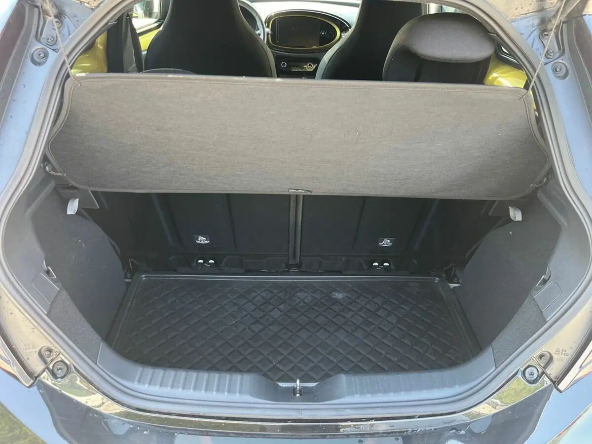 Toyota Aygo X usata a Sondrio (5)