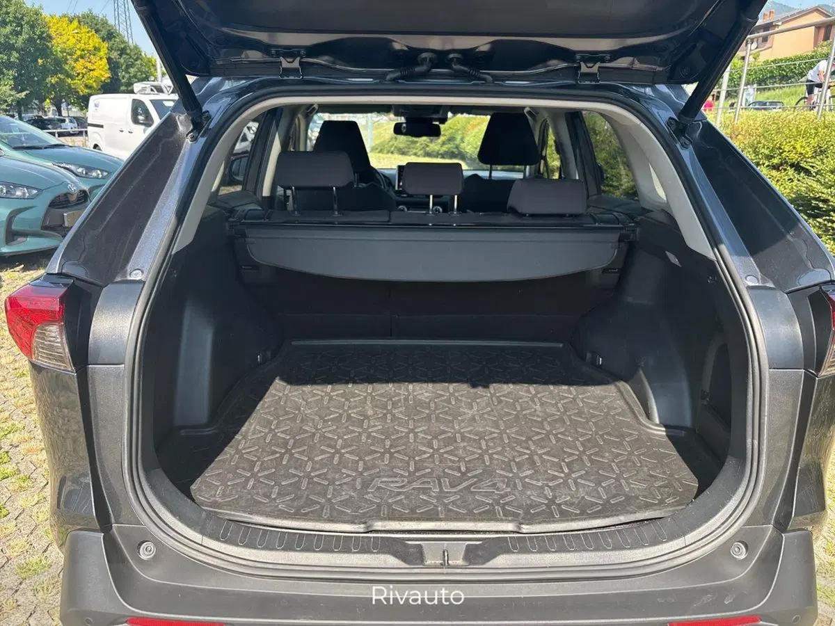 Toyota Rav4 usata a Como (6)