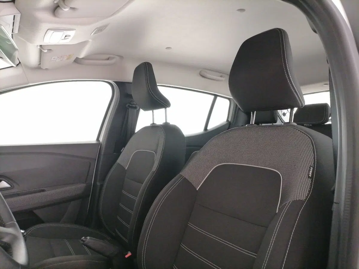 Dacia Sandero Streetway usata a Roma (12)