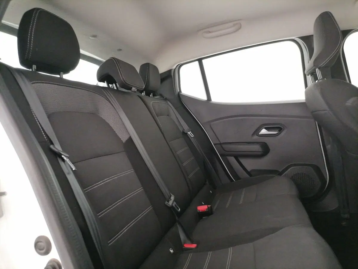 Dacia Sandero Streetway usata a Roma (8)