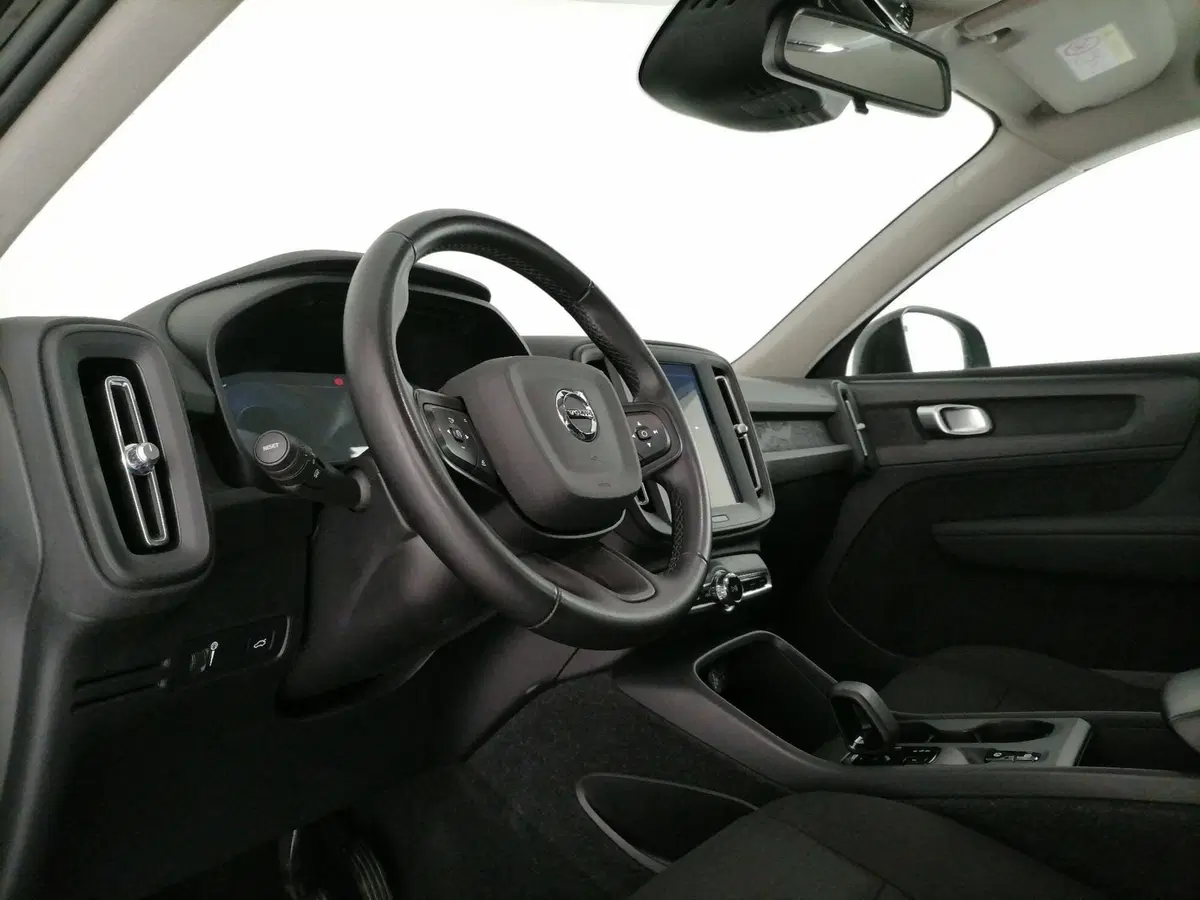 VOLVO Veicoli Commerciali XC40 usata a Roma (11)