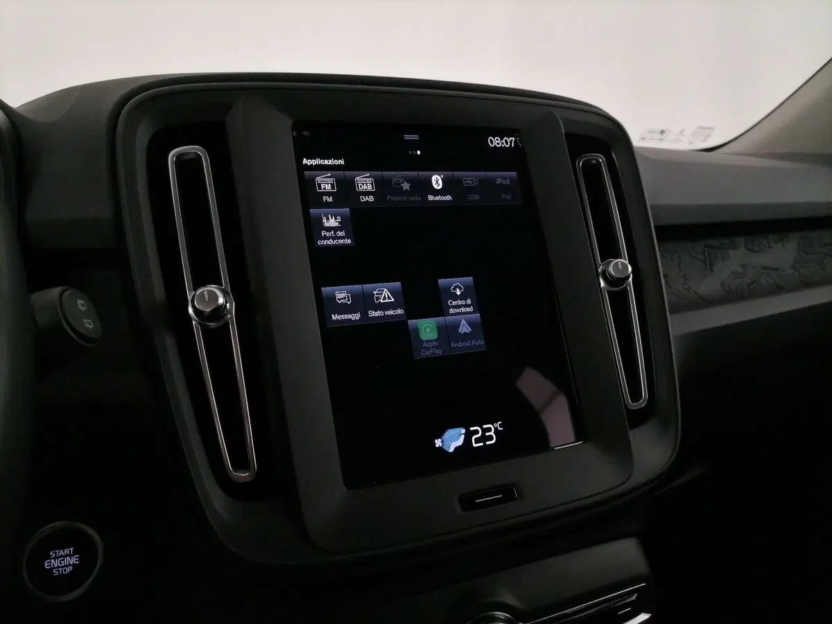 VOLVO Veicoli Commerciali XC40 usata a Roma (18)