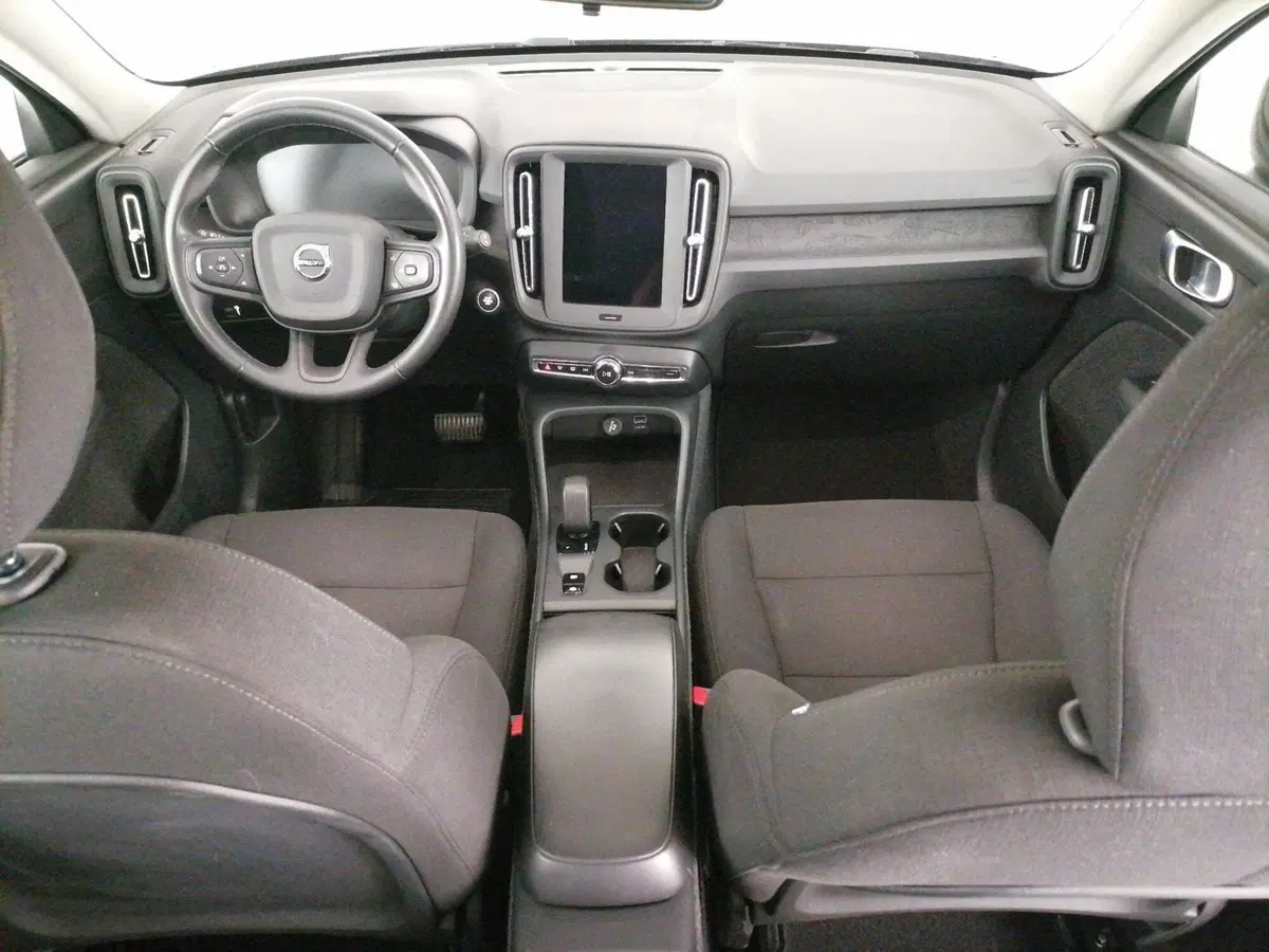 VOLVO Veicoli Commerciali XC40 usata a Roma (9)