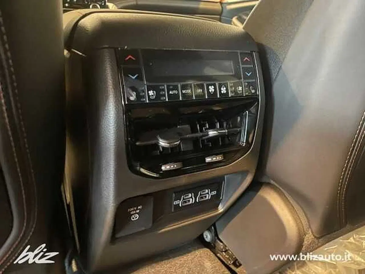 Jeep Grand Cherokee usata a Udine (20)