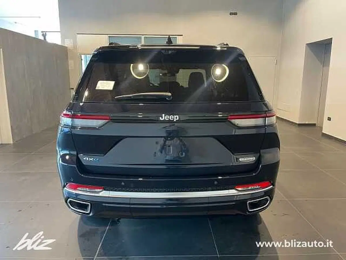Jeep Grand Cherokee usata a Udine (4)