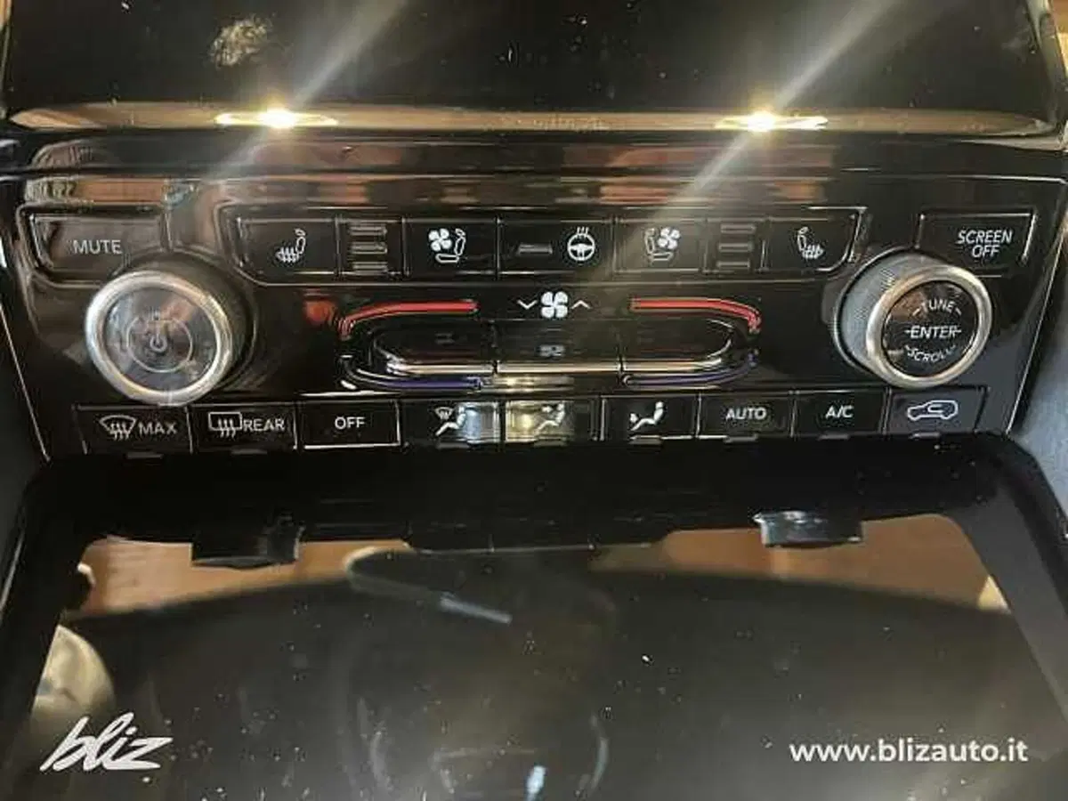 Jeep Grand Cherokee usata a Udine (9)