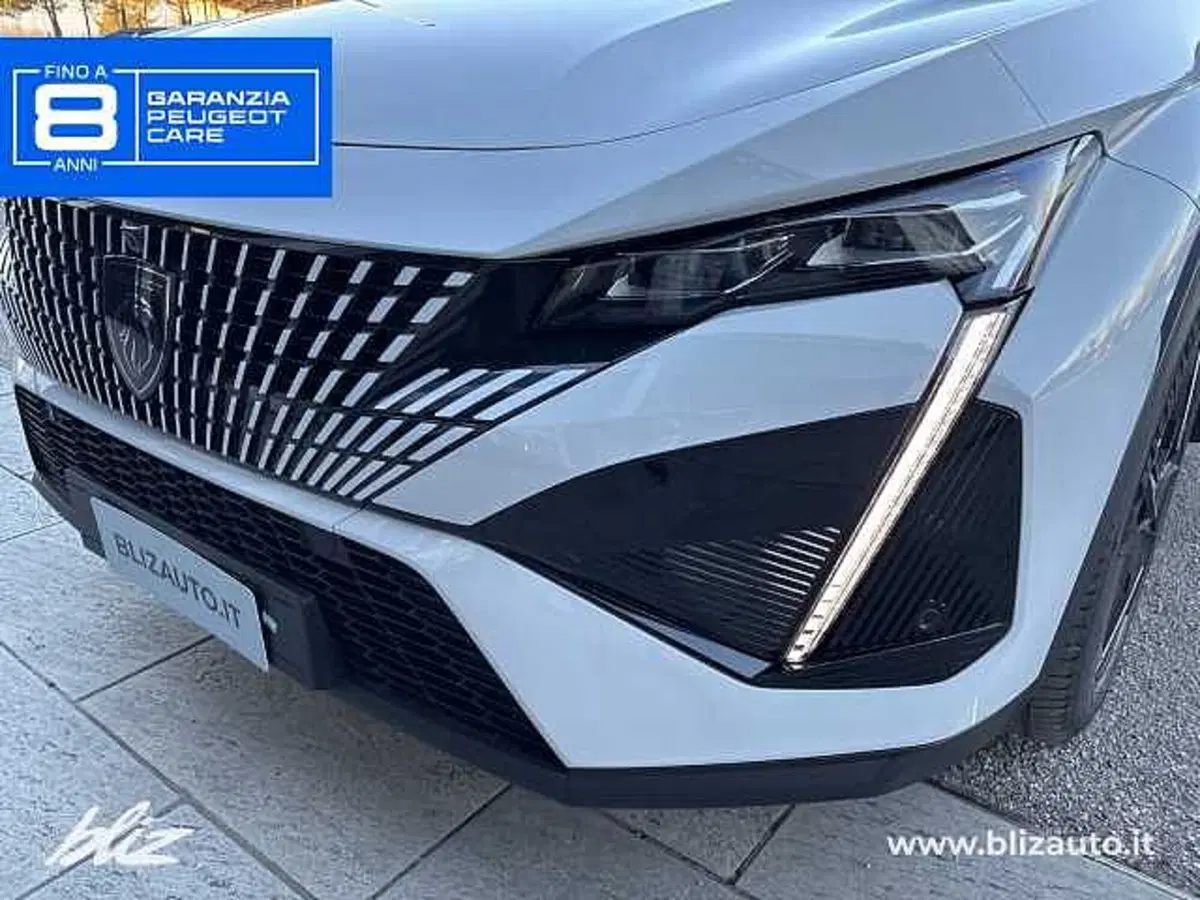 Peugeot 408 nuova a Udine (13)