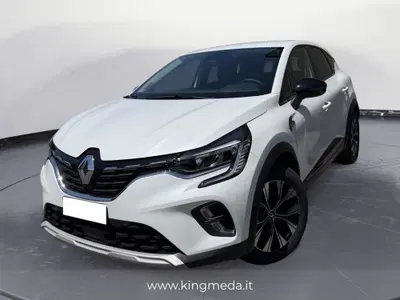 Renault Captur 1.0 tce Techno 90cv del 2023 usata a Meda