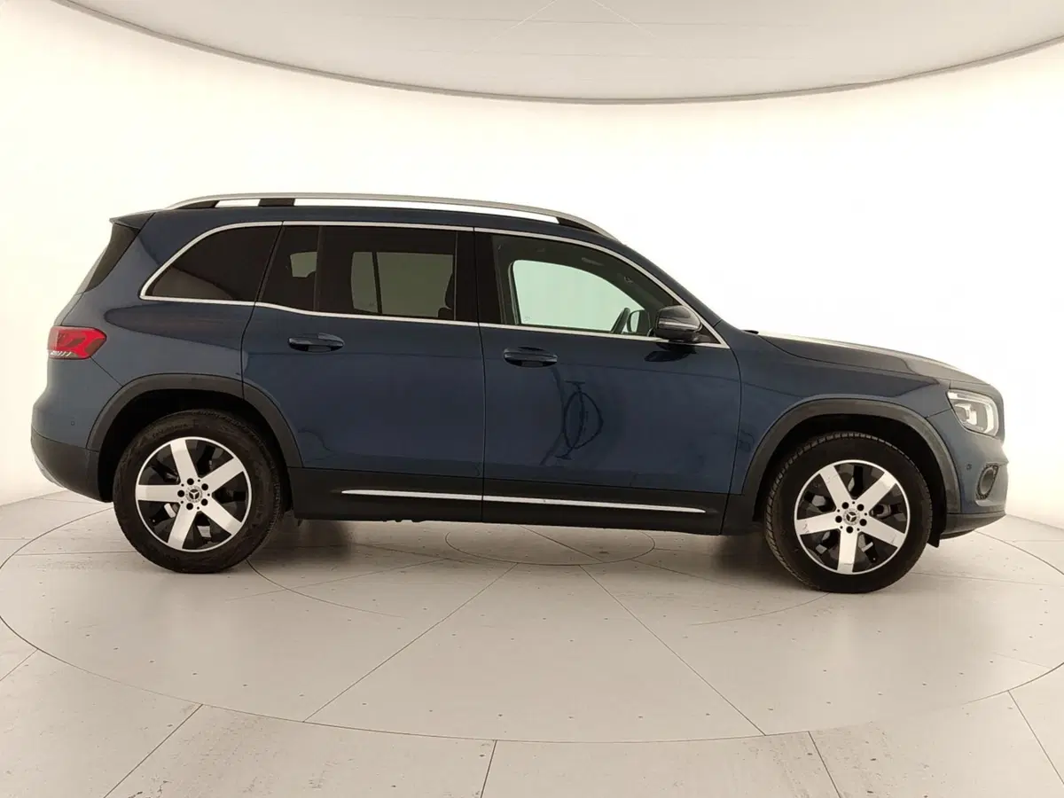 Mercedes-Benz GLB usata a Caserta (7)