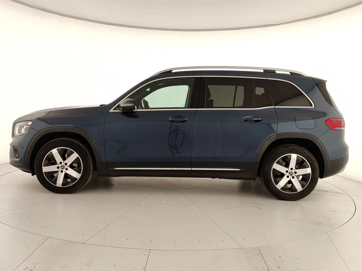 Mercedes-Benz GLB usata a Caserta (8)