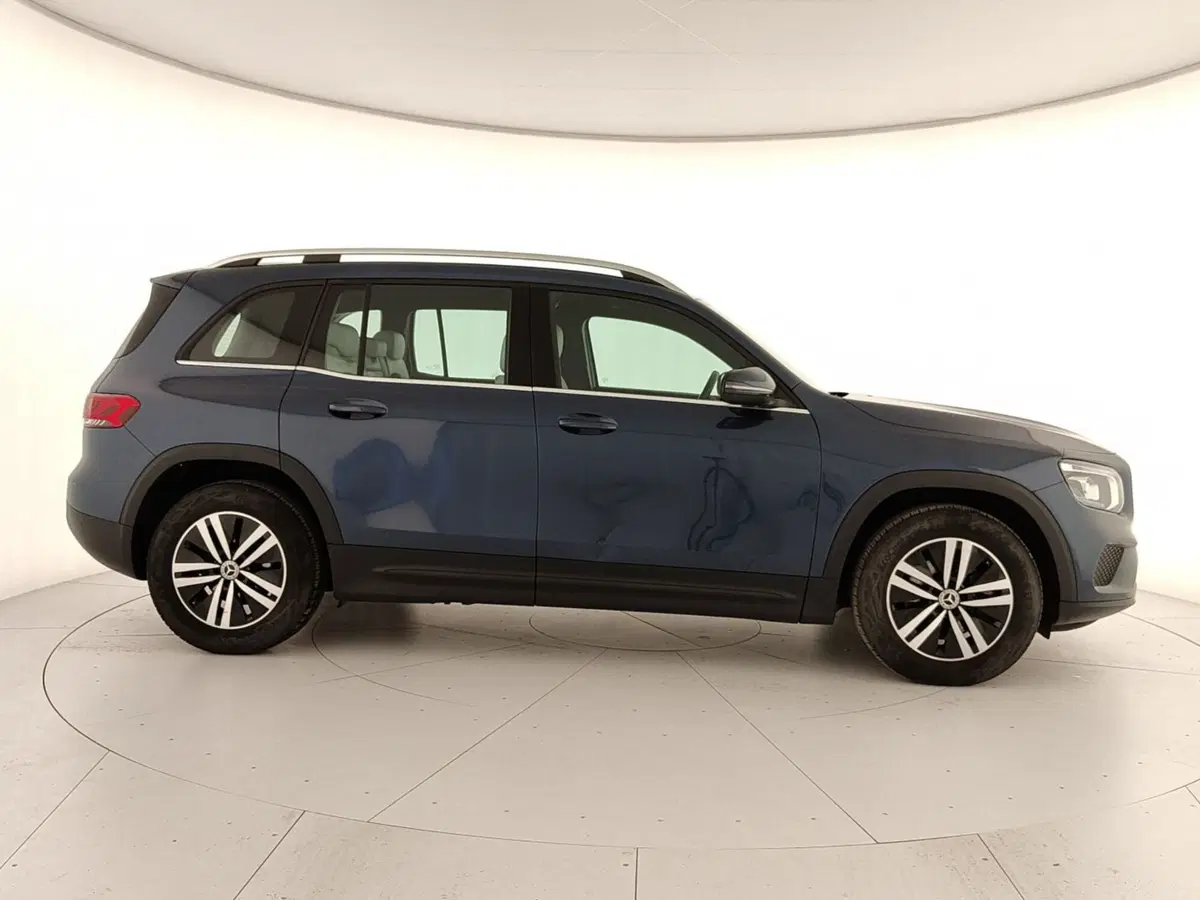 Mercedes-Benz GLB usata a Caserta (7)