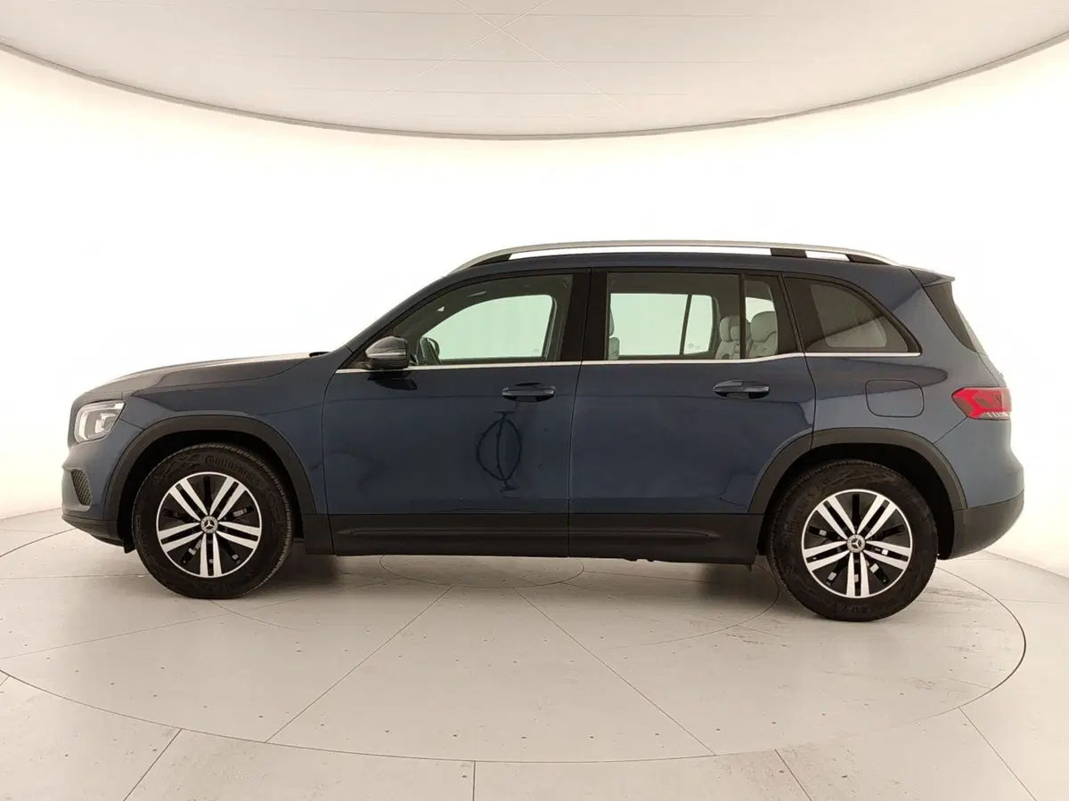 Mercedes-Benz GLB usata a Caserta (8)