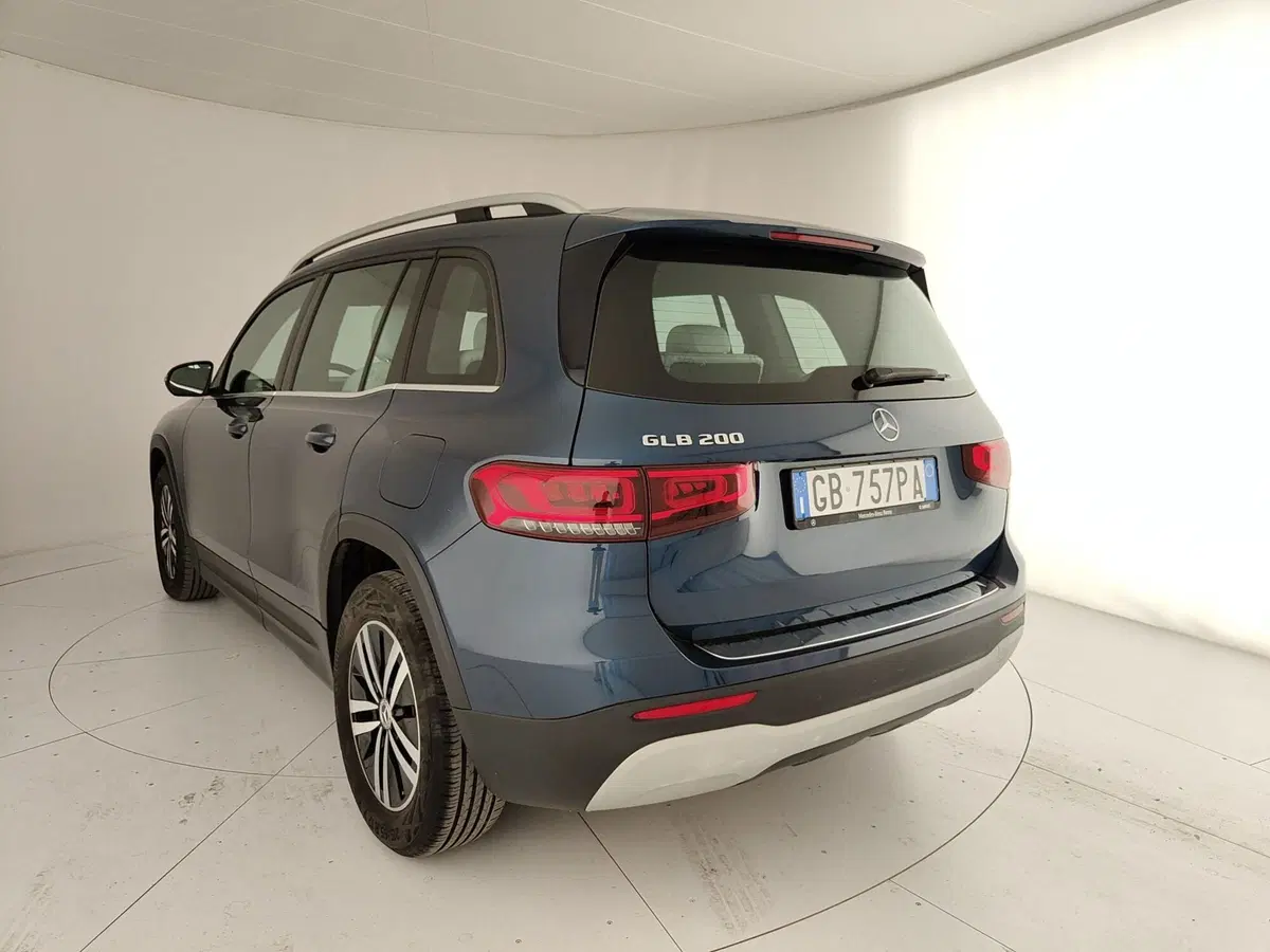 Mercedes-Benz GLB usata a Caserta (9)