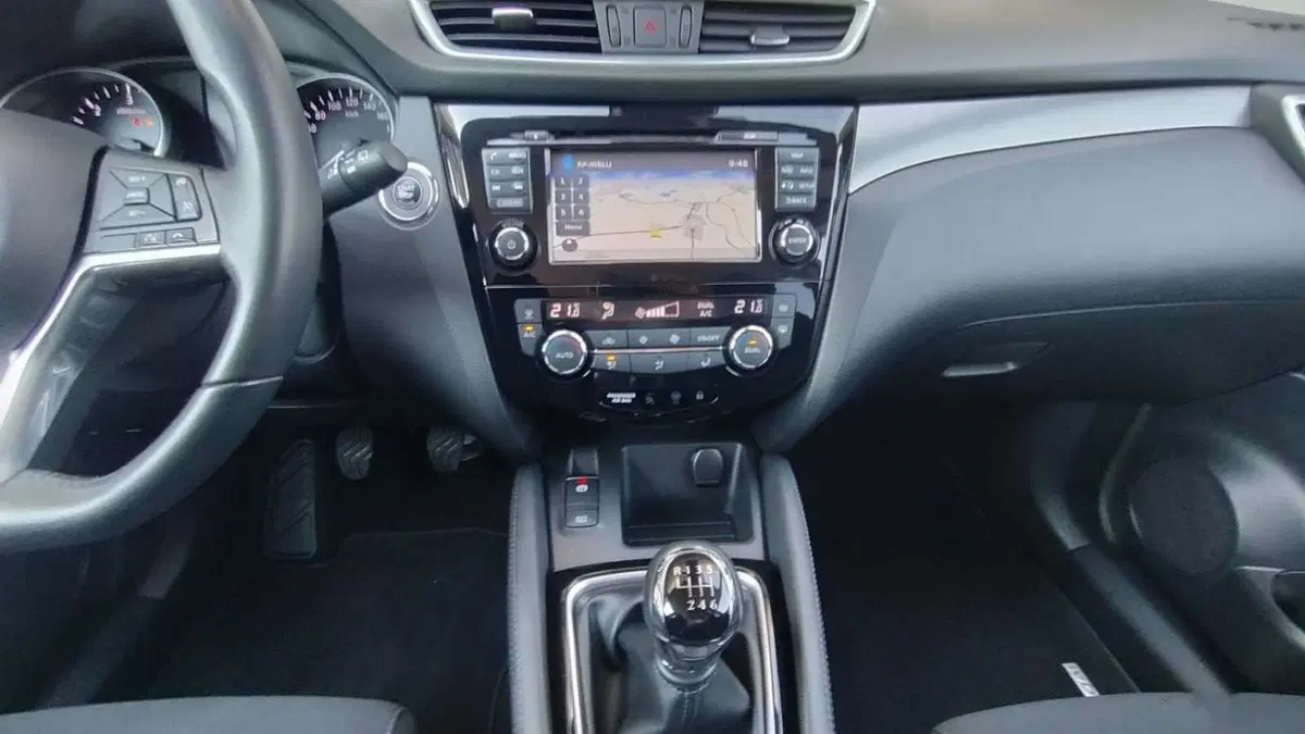 Nissan Qashqai usata a Belluno (11)