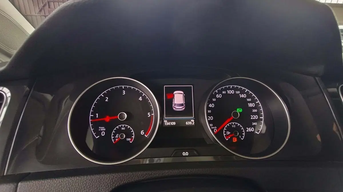 Volkswagen Golf usata a Belluno (13)