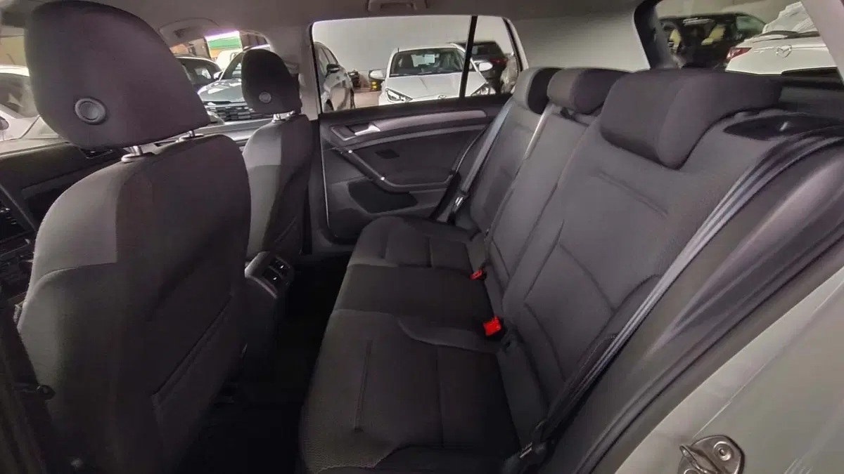 Volkswagen Golf usata a Belluno (9)