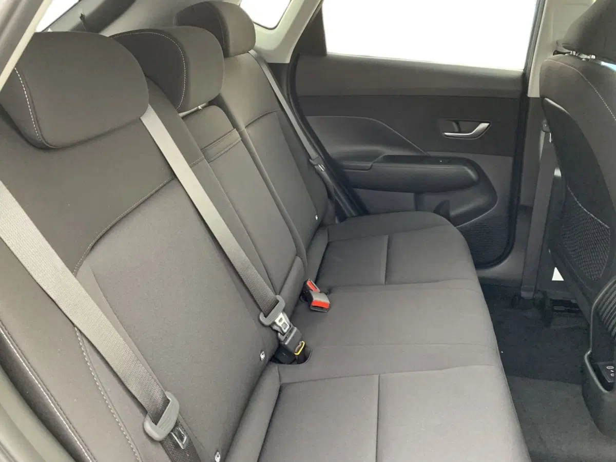 Hyundai Kona usata a Pistoia (13)