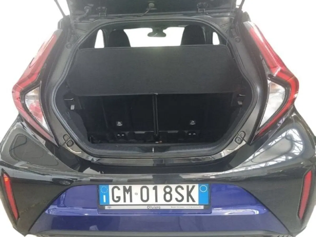 Toyota Aygo X usata a Vicenza (10)