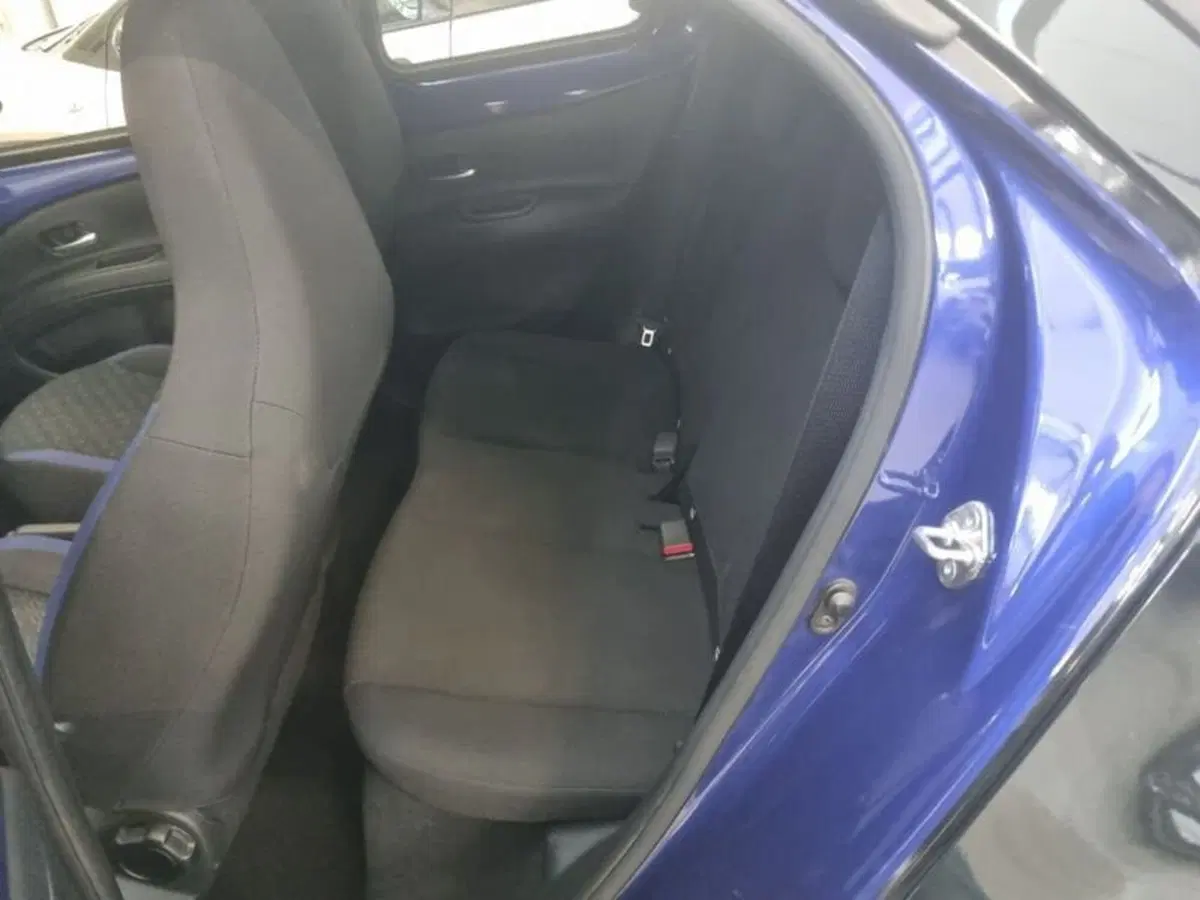 Toyota Aygo X usata a Vicenza (18)