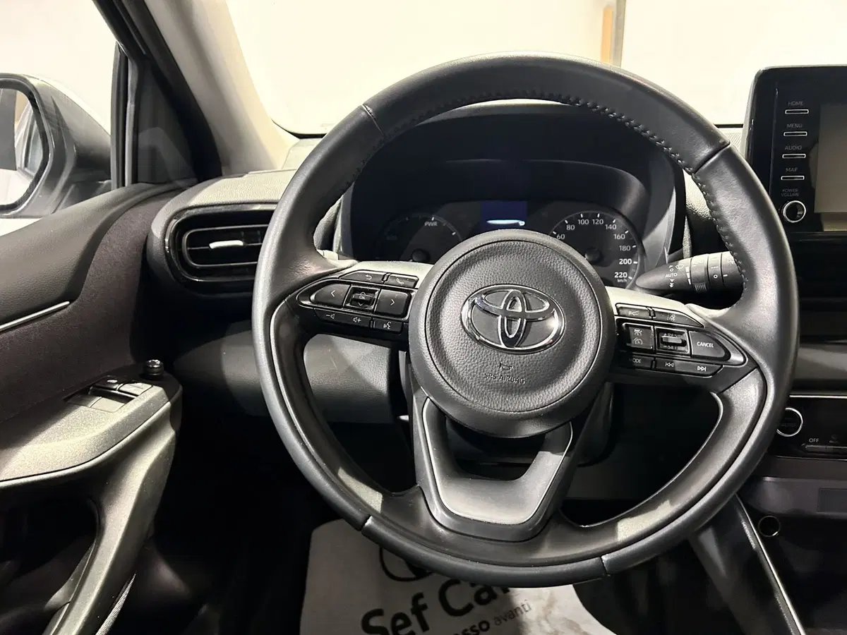 Toyota Yaris usata a Milano (10)