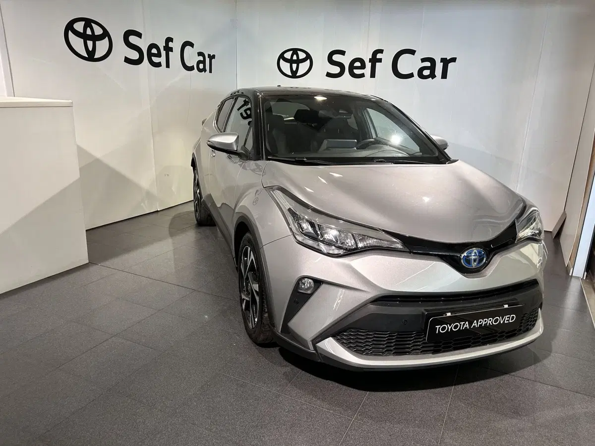 Toyota Toyota C-HR usata a Milano (3)