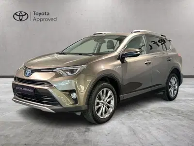 Toyota Rav4 Hybrid 4WD Lounge del 2017 usata a Milano