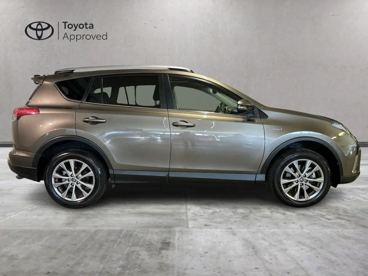 Toyota Rav4 usata a Milano (4)
