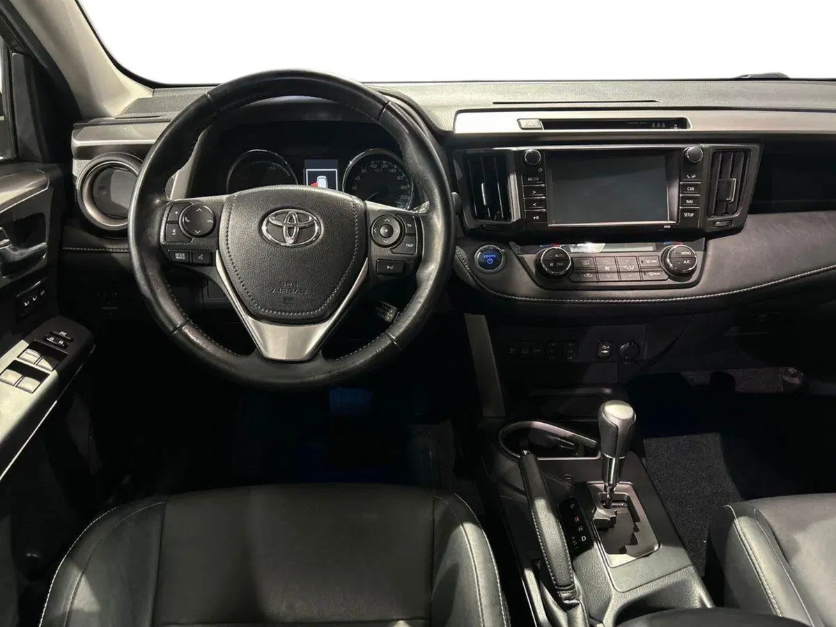 Toyota Rav4 usata a Milano (8)