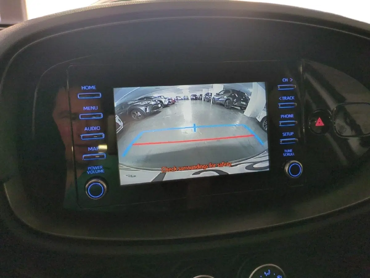 Toyota Aygo X usata a Milano (14)