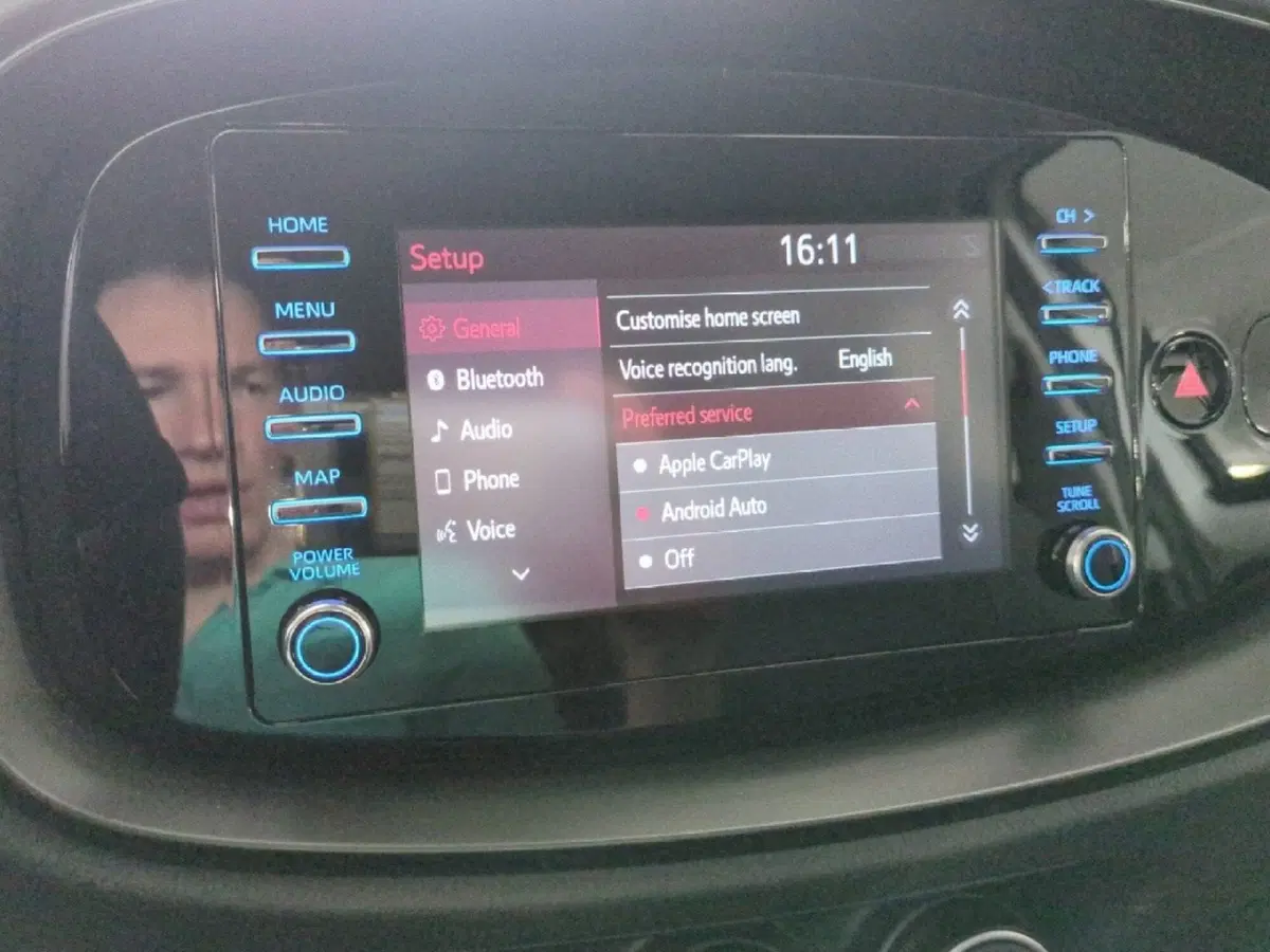 Toyota Aygo X usata a Milano (15)