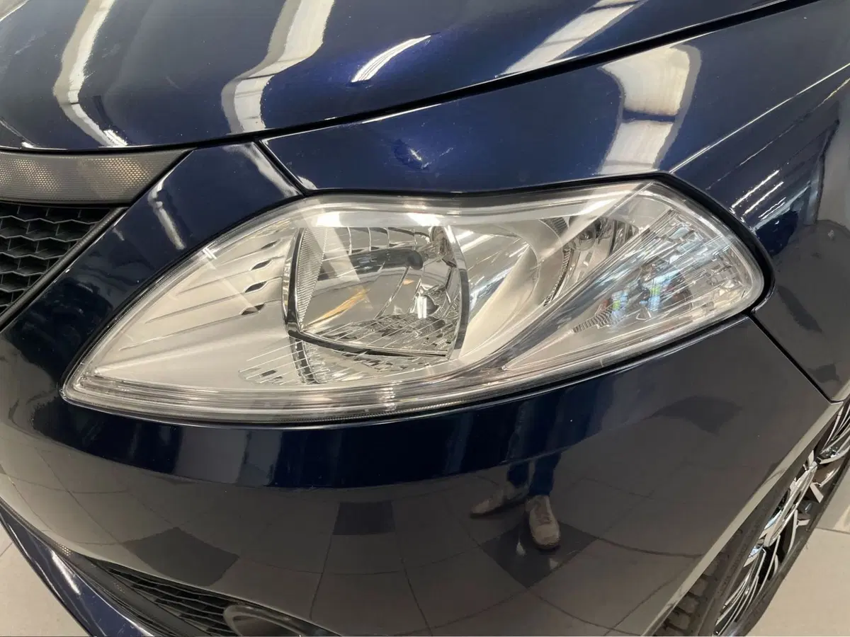 Lancia Ypsilon usata a Bergamo (13)
