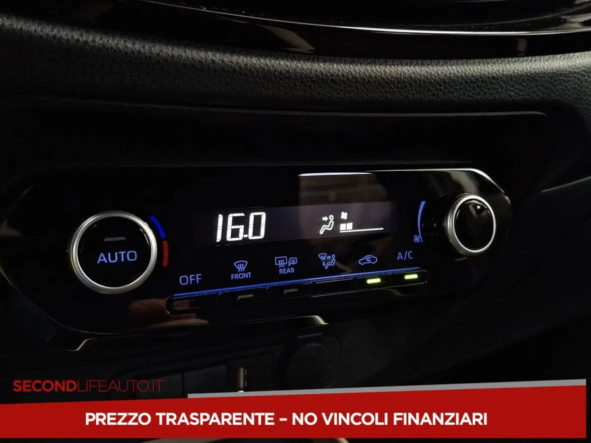 Toyota Aygo X usata a Chieti (14)