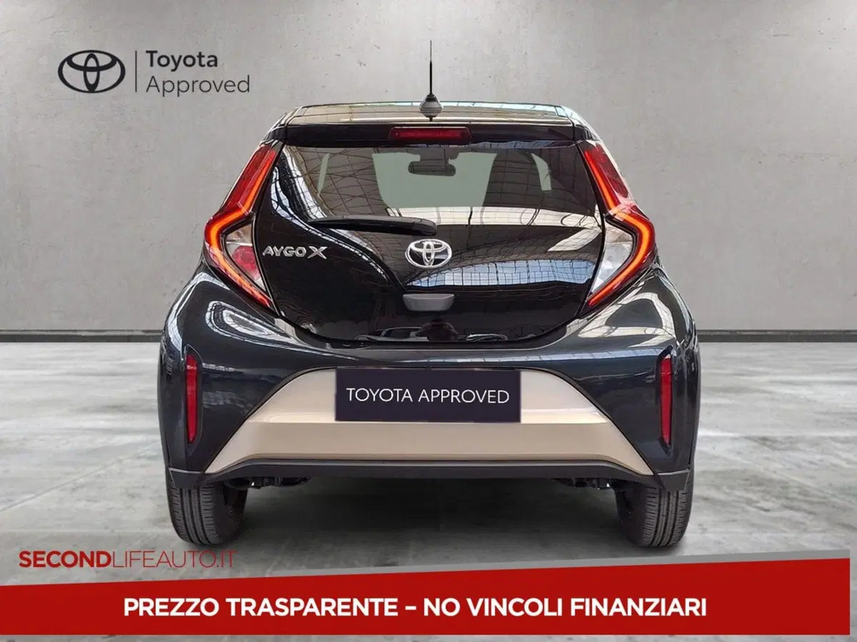 Toyota Aygo X usata a Chieti (6)