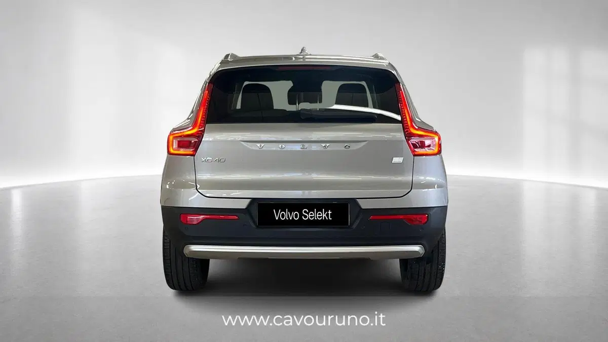 Volvo XC40 usata a Ferrara (8)