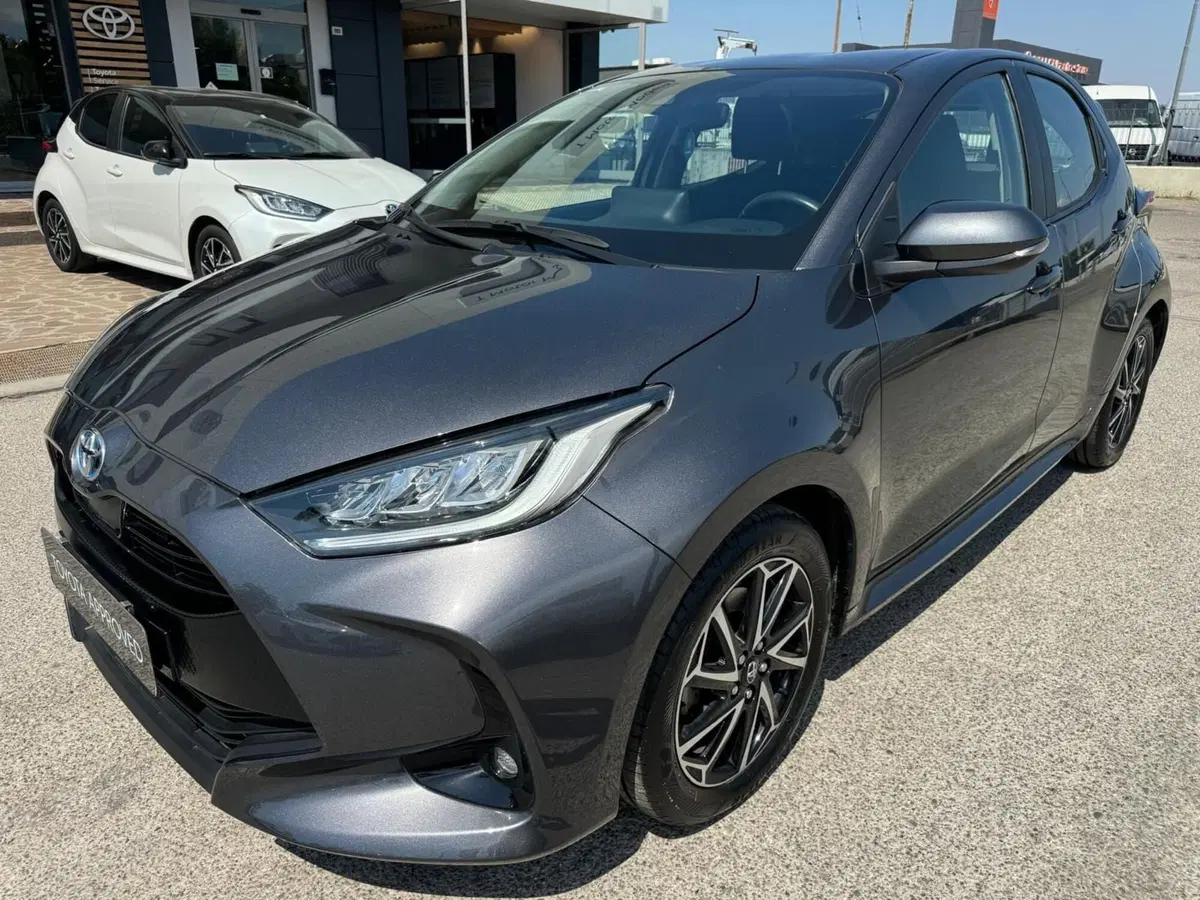 Toyota Yaris usata a Modena