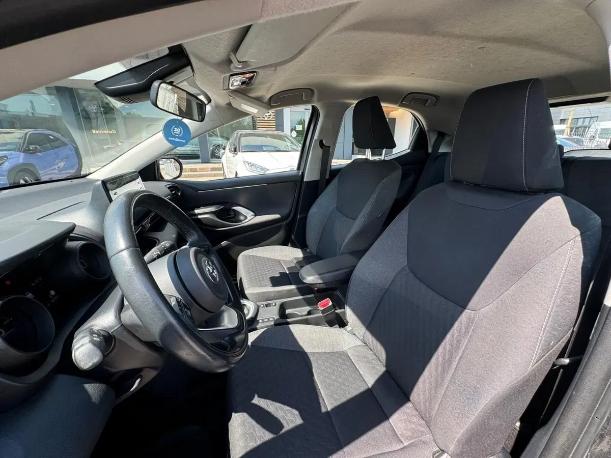 Toyota Yaris usata a Modena (13)