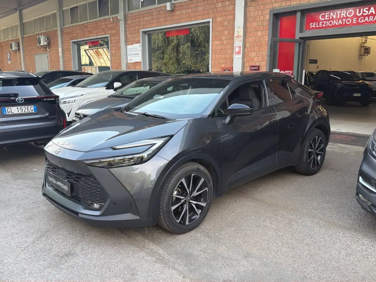 Toyota Toyota C-HR usata a Bologna (3)