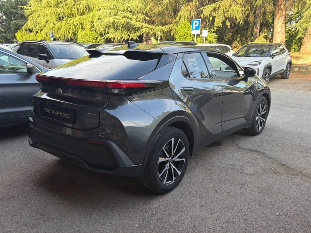 Toyota Toyota C-HR usata a Bologna (6)