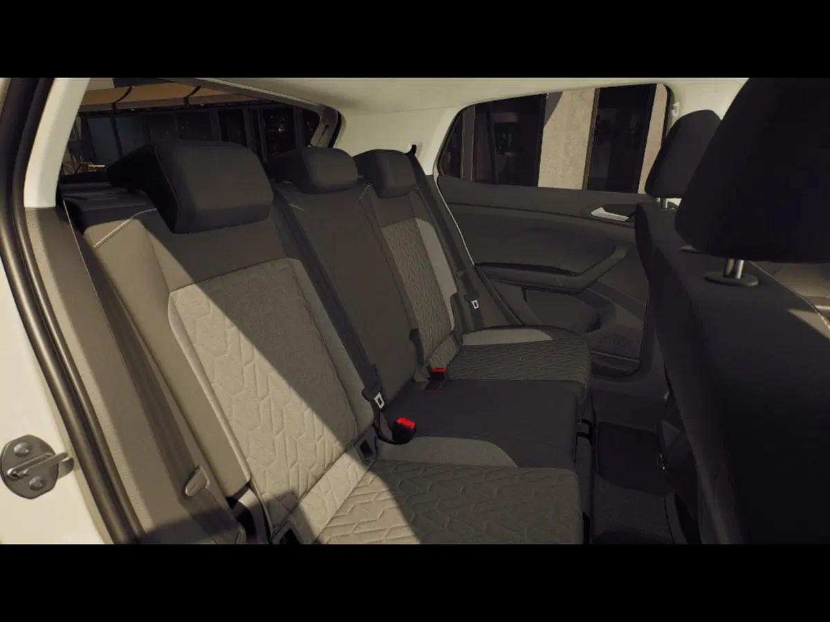 Volkswagen T-Cross nuova a Livorno (9)