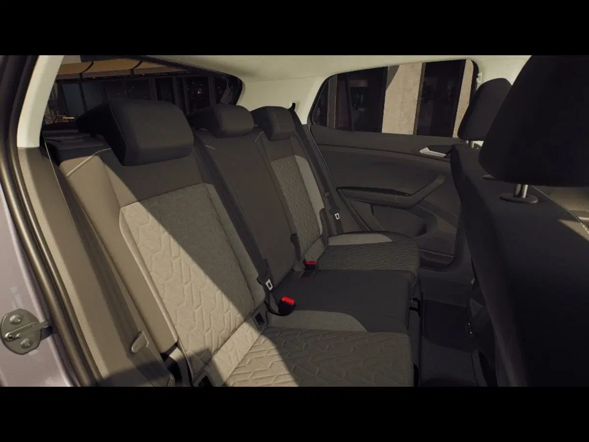 Volkswagen T-Cross nuova a Livorno (9)